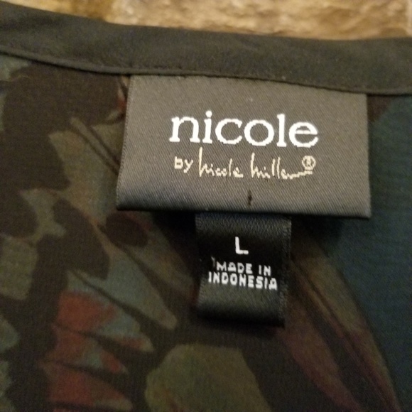 3/$20 ASYMMETRIC BUTTERFLY &FLORAL FLOWY TOP SZ L - Picture 4 of 5